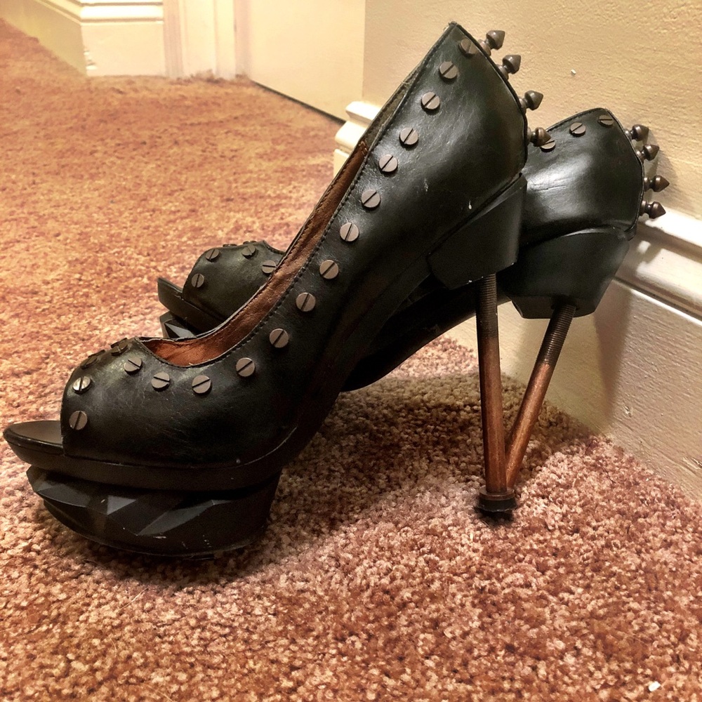 Women's metropolis heels